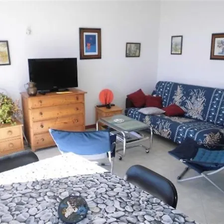 T3 Dans Un Quartier Calme Apartment Saint-Raphael (Var)