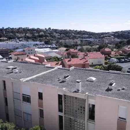 T3 Dans Un Quartier Calme * Saint-Raphael (Var)