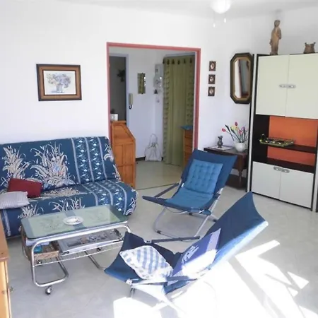 Apartment T3 Dans Un Quartier Calme Saint-Raphael (Var)